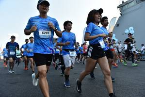 BIB: 6201
                            <button type="button" onclick="openModal(3170890)" class="btn btn-primary btn-sm float-right btn-popup" data-toggle="modal" data-target=".modal-high-quality">
                        <i class="fas fa-shopping-cart"></i> Add to Cart
                    </button>
                                            <button type="button" onclick="isThisMe(3170890, true)" class="btn btn-success btn-sm float-right btn-popup btn-isme hidden" data-toggle="tooltip" data-placement="bottom" title="นี่คือรูปของคุณใช่ไหม คลิกที่นี่เพื่อเอาเข้าอัลบั้ม">
                        <i class="fas fa-plus"></i> Add to album
                    </button>
                    <button type="button" onclick="isThisMe(3170890, false)" class="btn btn-warning btn-sm float-right btn-popup btn-isnotme hidden">
                        <i class="fas fa-ban"></i> Remove from album
                    </button>